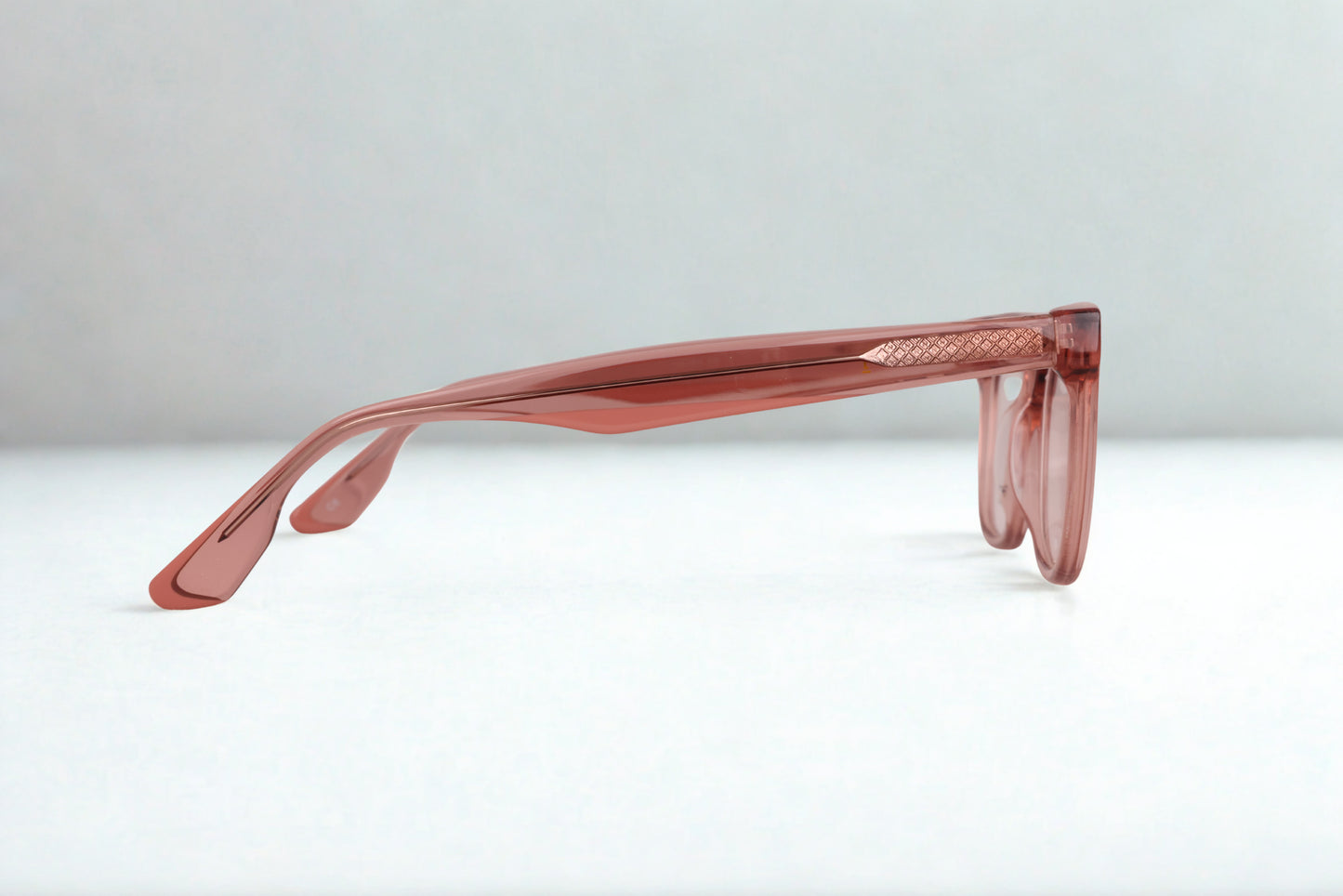 Icon Eyewear M2523