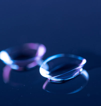 Zoomed in contact lenses