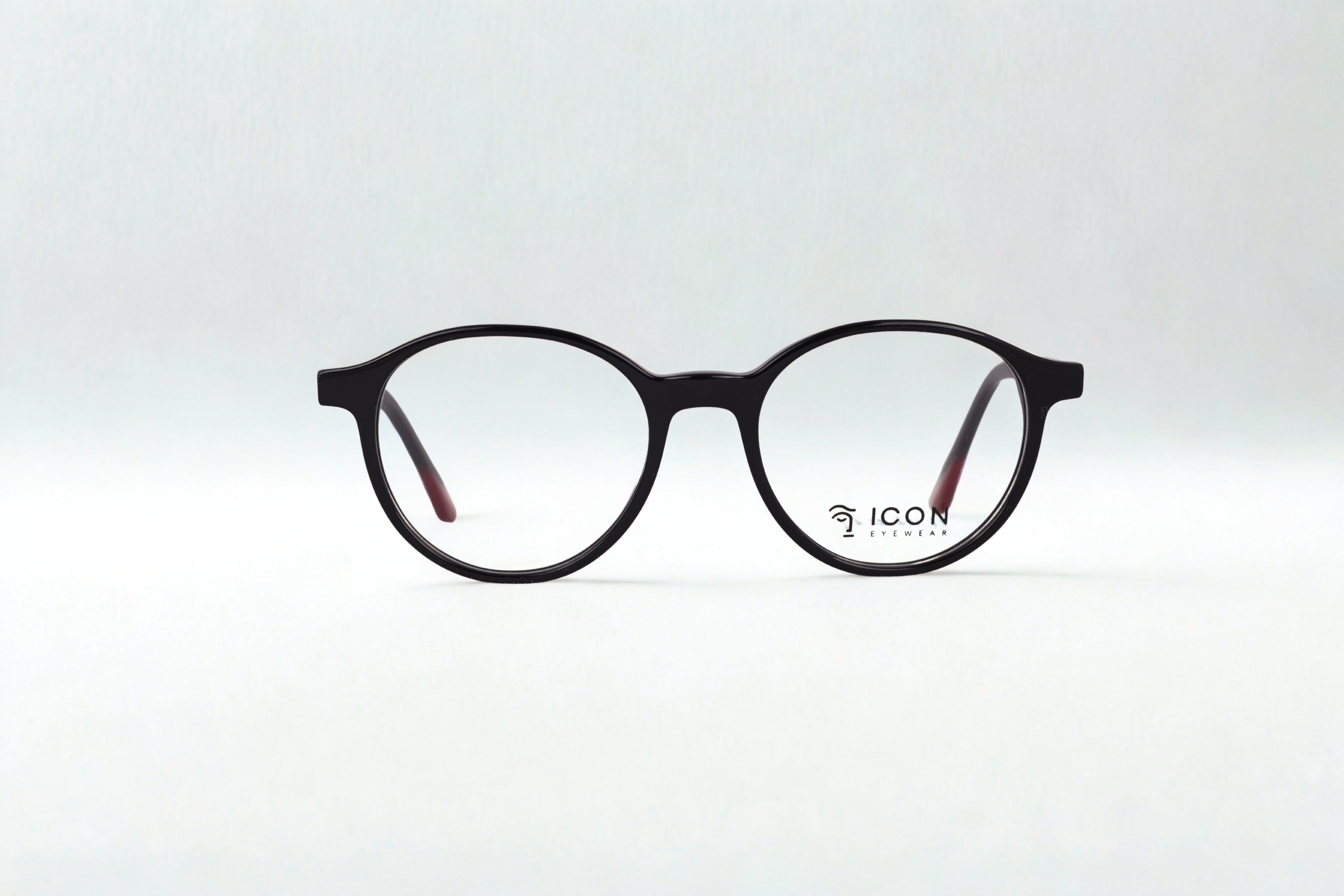 Icon Eyewear M2526