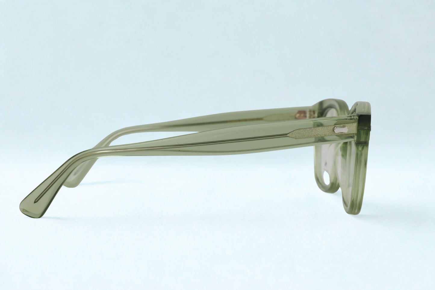 Icon Eyewear DJ9016